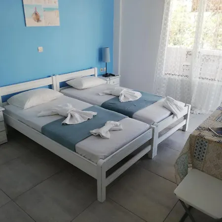 Guest house Apanemia 2 Kini