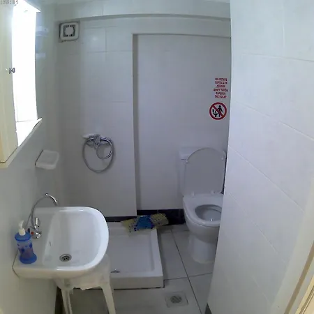 Guest house Apanemia 2 Kini